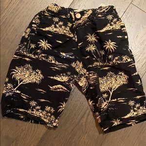 Like new boys shorts size 10 no stains